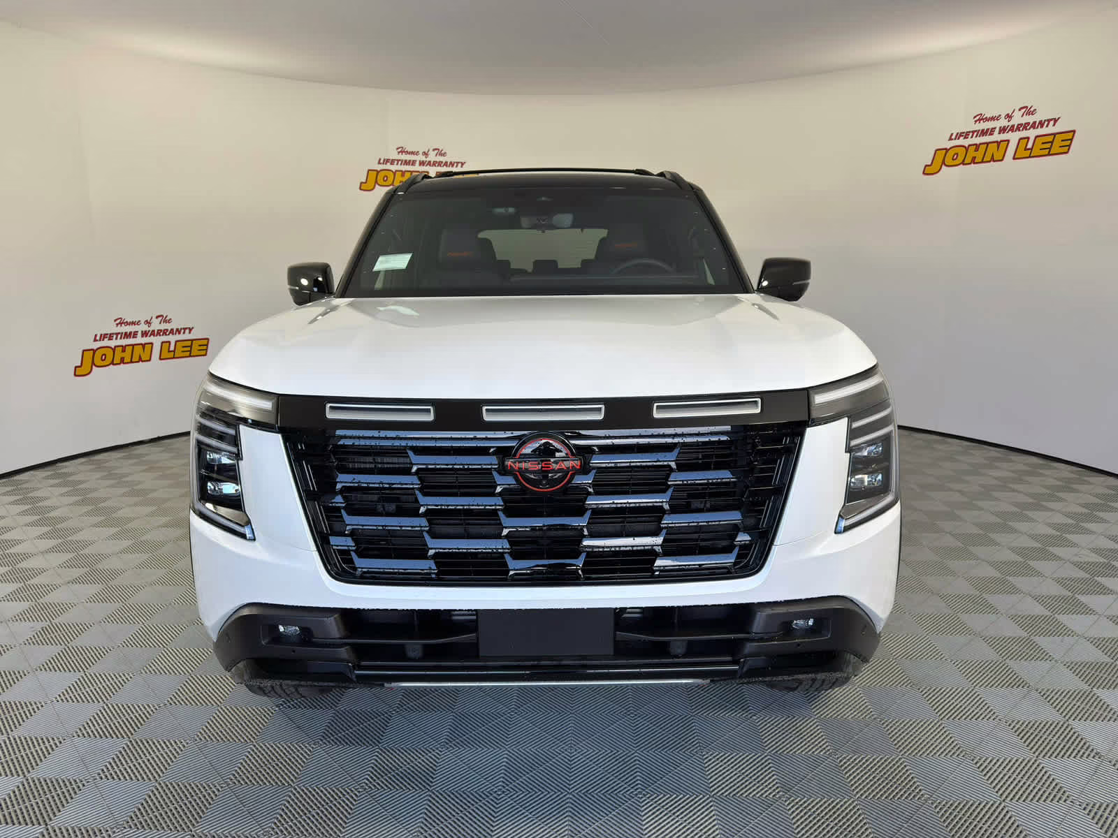 2026 Aspen White Tricoat/Super Black Nissan Armada PRO-4X 4X4 SUV