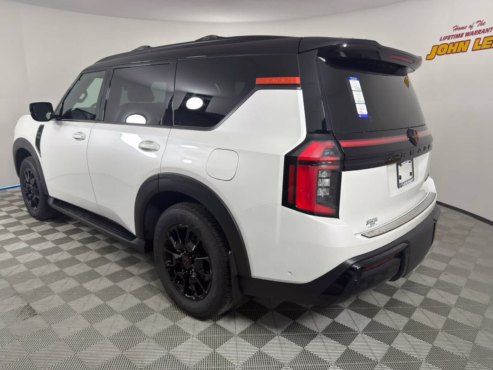 2026 Aspen White Tricoat/Super Black Nissan Armada PRO-4X 4X4 SUV