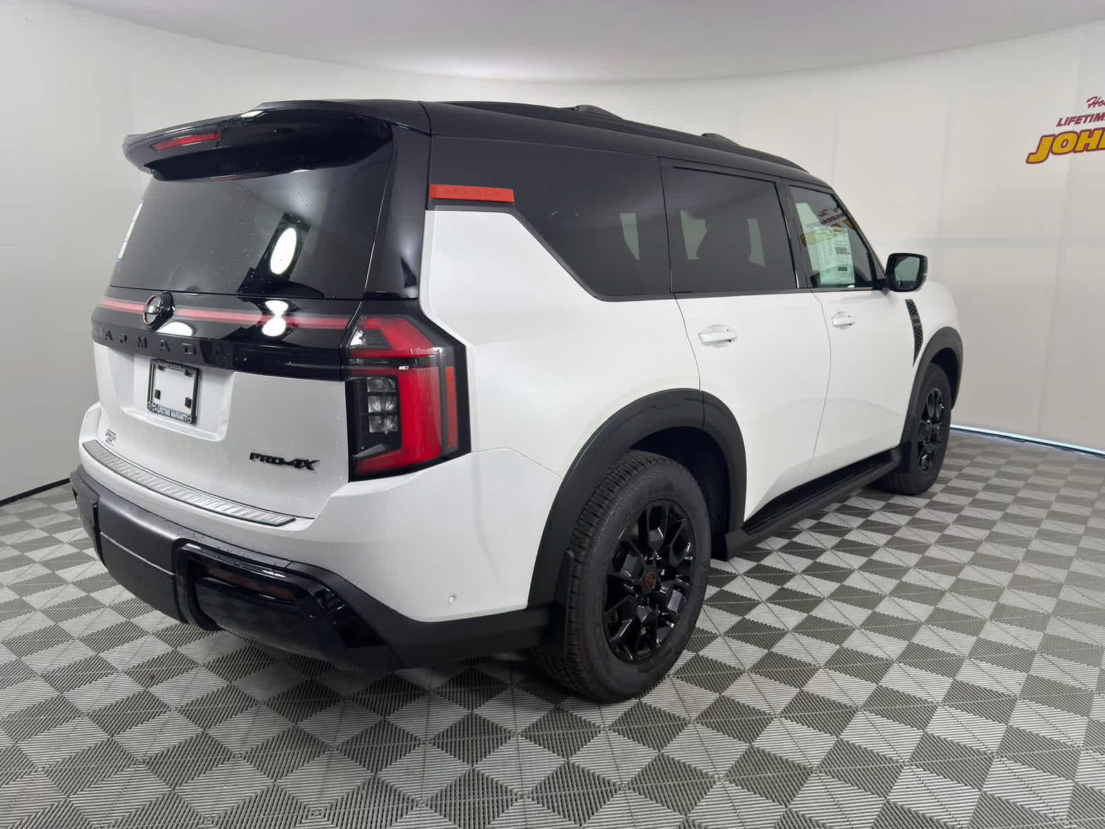 2026 Aspen White Tricoat/Super Black Nissan Armada PRO-4X 4X4 SUV