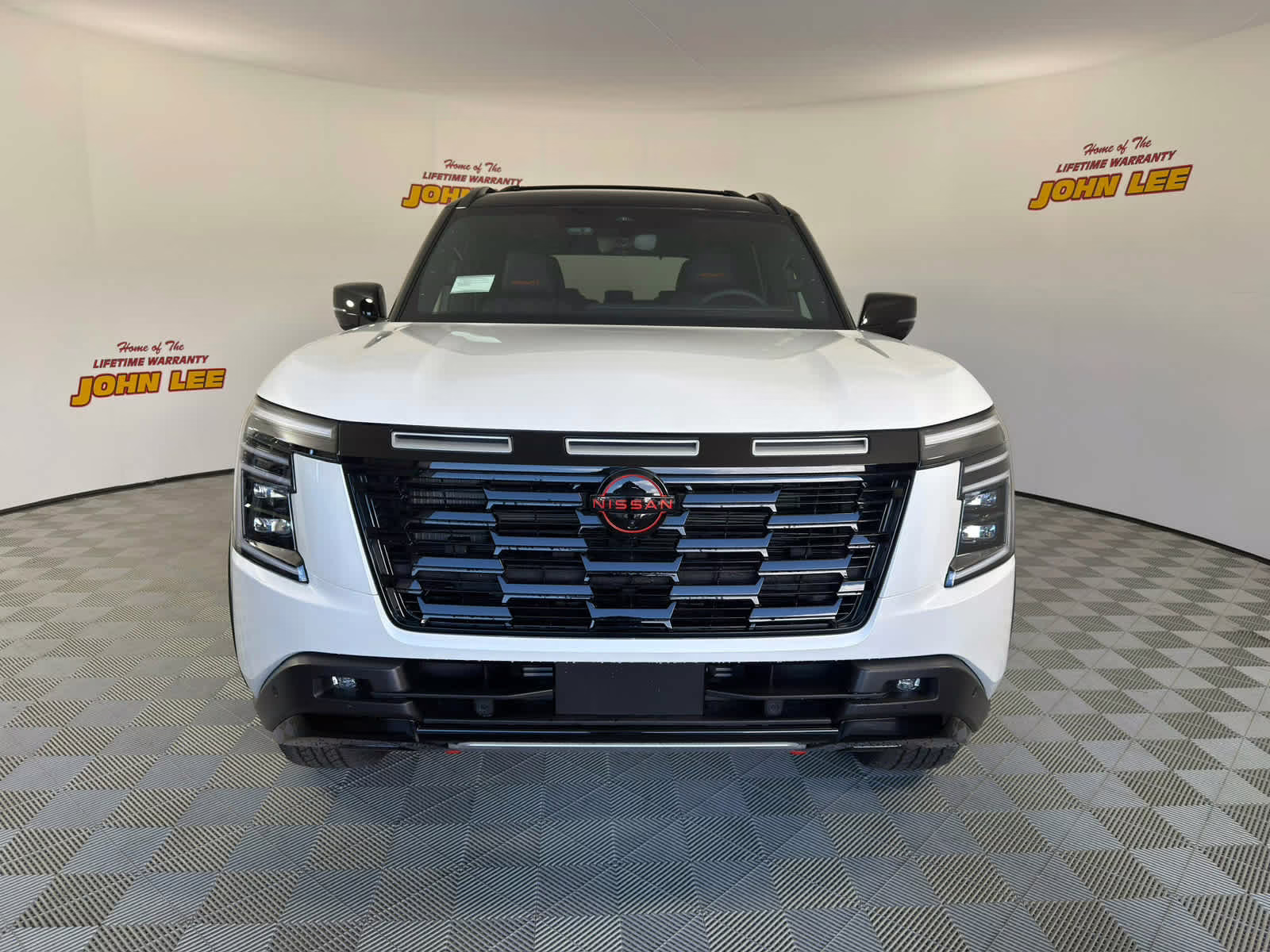 2026 Aspen White Tricoat/Super Black Nissan Armada PRO-4X 4X4 SUV