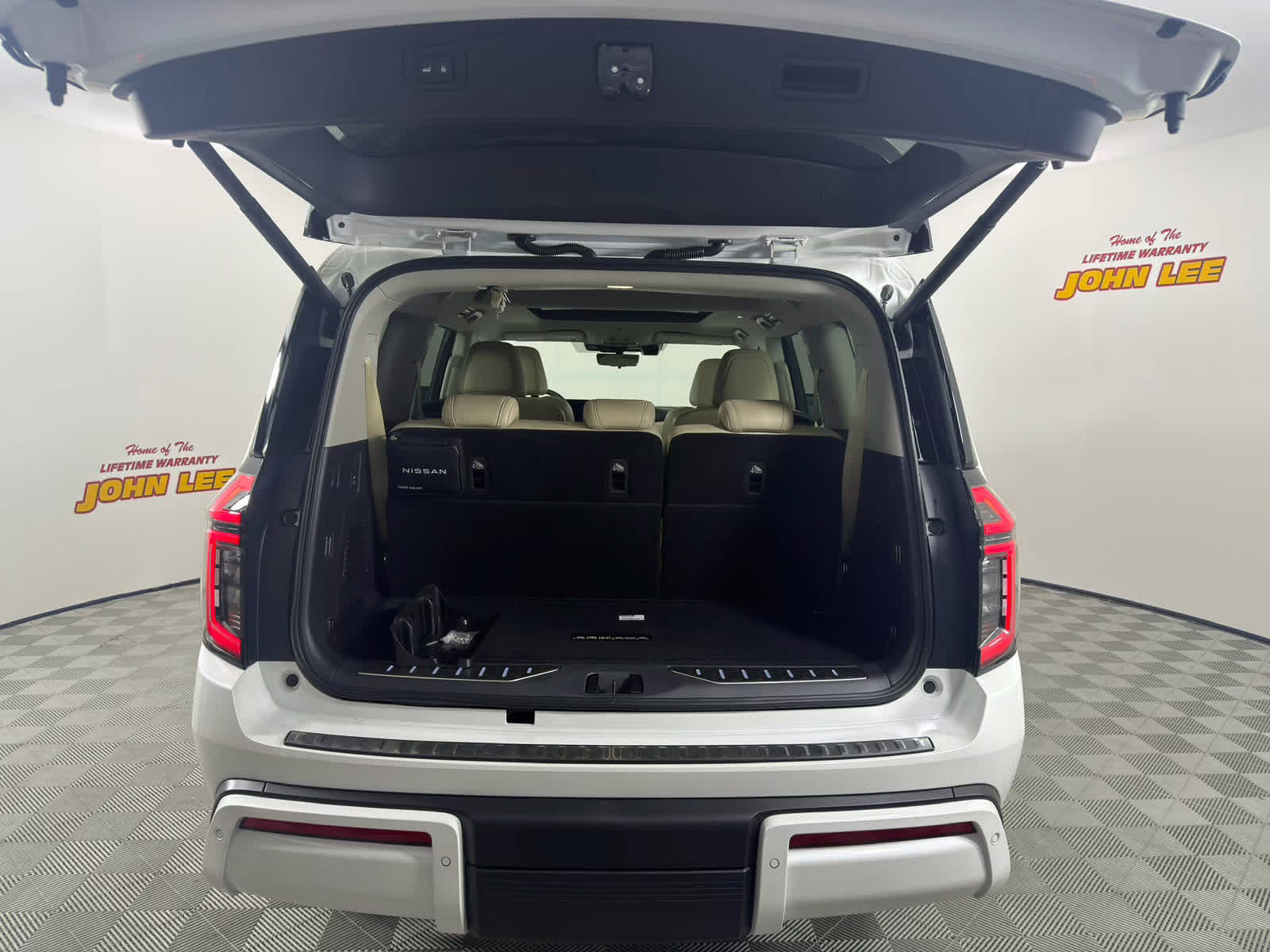 2026 Aspen White Tricoat Nissan Armada Platinum RWD SUV