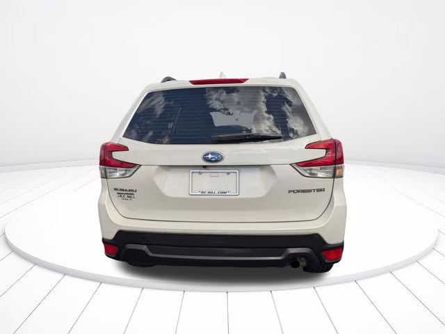 2023 Crystal White Pearl Subaru Forester Base AWD SUV