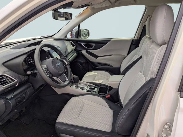 2023 Crystal White Pearl Subaru Forester Base AWD SUV