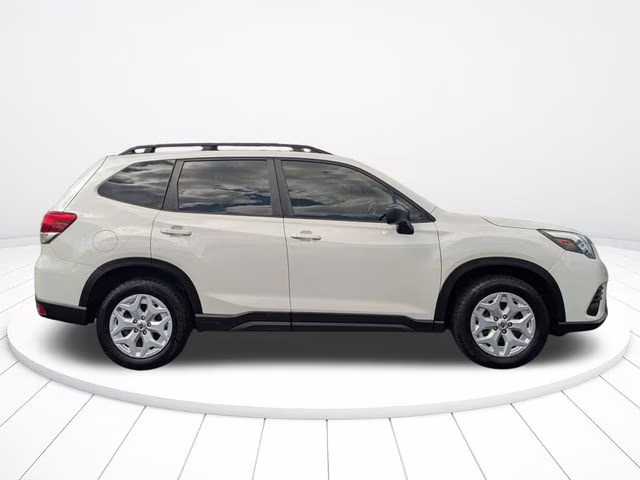2023 Crystal White Pearl Subaru Forester Base AWD SUV