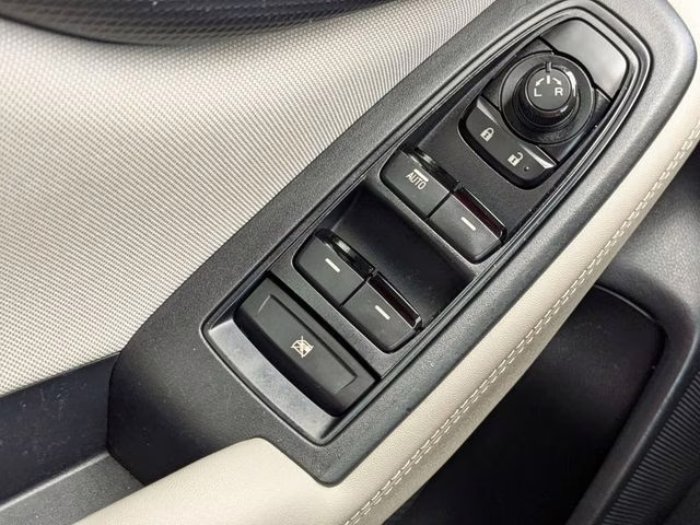 2023 Crystal White Pearl Subaru Forester Base AWD SUV