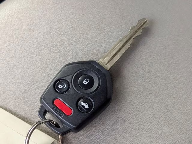 2023 Crystal White Pearl Subaru Forester Base AWD SUV