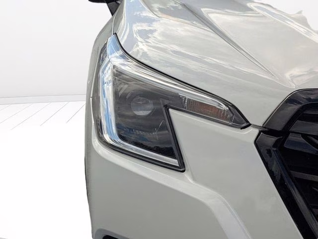2023 Crystal White Pearl Subaru Forester Base AWD SUV