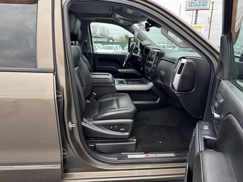 2015 Brownstone Metallic Chevrolet Silverado 2500HD LTZ 4X4 Truck