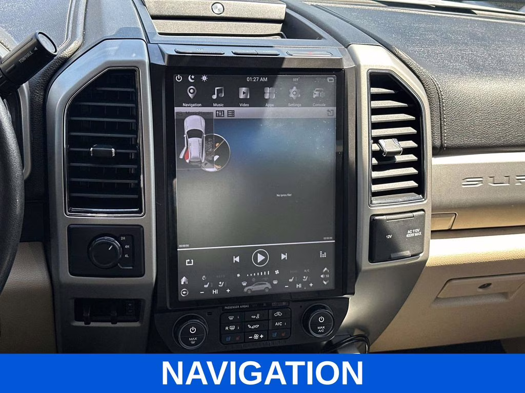 2019 Oxford White Ford Super Duty F-250 SRW Lariat 4X4 Truck