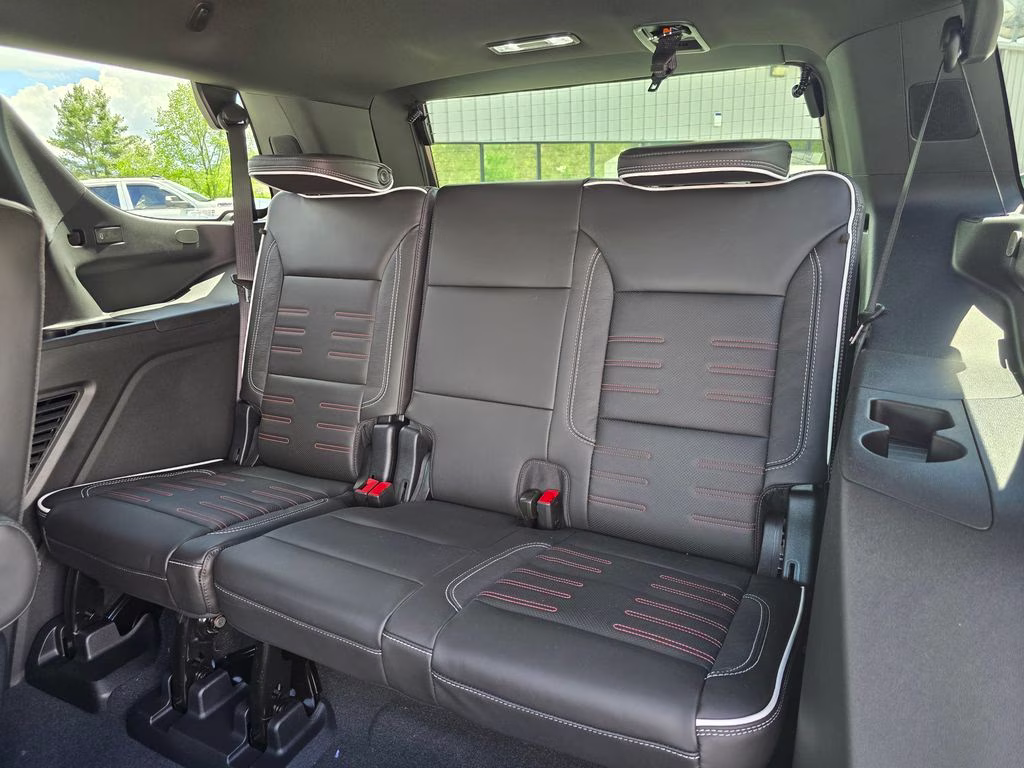 2026 Midnight Pine GMC Yukon AT4 Ultimate 4X4 SUV