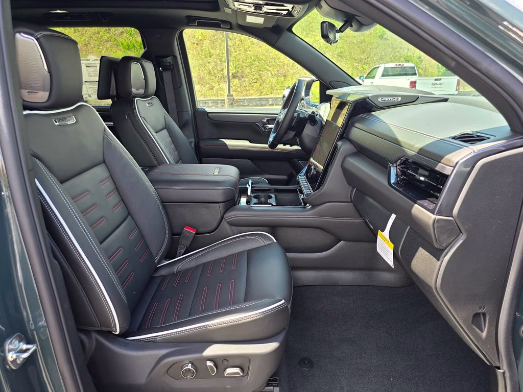 2026 Midnight Pine GMC Yukon AT4 Ultimate 4X4 SUV