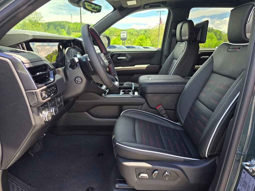 2026 Midnight Pine GMC Yukon AT4 Ultimate 4X4 SUV