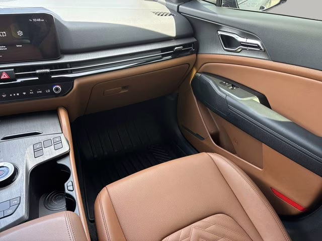 2026 Shadow Matte Gray Kia Sportage Hybrid X-Line AWD SUV