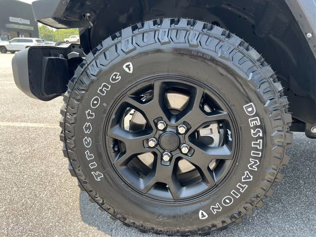 2023 Bright White Clearcoat Jeep Wrangler Willys 4X4 Convertible