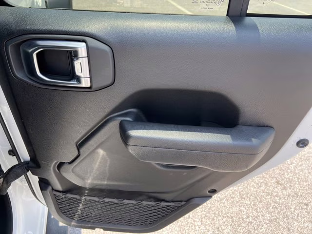 2023 Bright White Clearcoat Jeep Wrangler Willys 4X4 Convertible