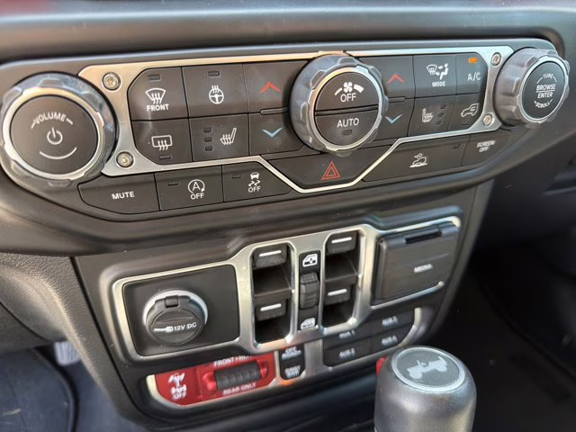 2021 Bright White Clearcoat Jeep Wrangler Unlimited Rubicon 4X4 Convertible