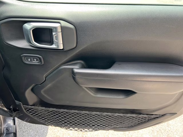 2021 Granite Crystal Metallic Clearcoat Jeep Gladiator 80th Anniversary 4X4 Truck