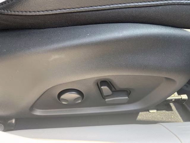 2022 Sting-Gray Clearcoat Jeep Compass Limited 4X4 SUV