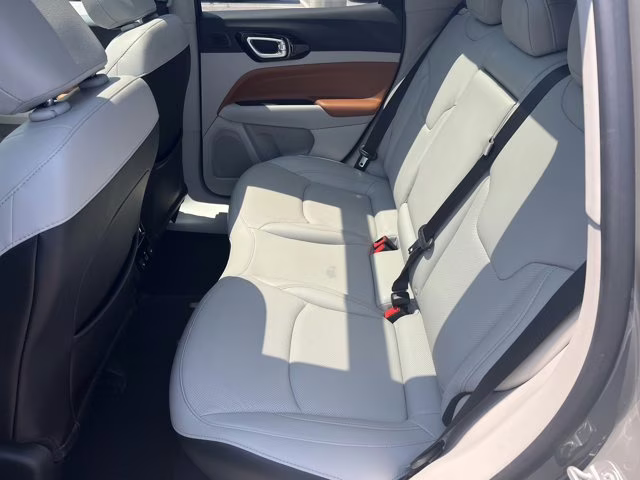 2022 Sting-Gray Clearcoat Jeep Compass Limited 4X4 SUV