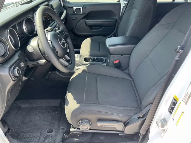 2023 Bright White Clearcoat Jeep Wrangler Willys 4X4 Convertible