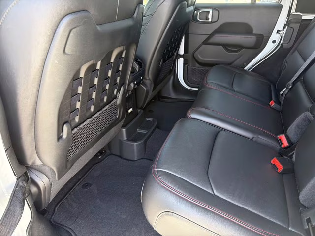 2021 Bright White Clearcoat Jeep Wrangler Unlimited Rubicon 4X4 Convertible