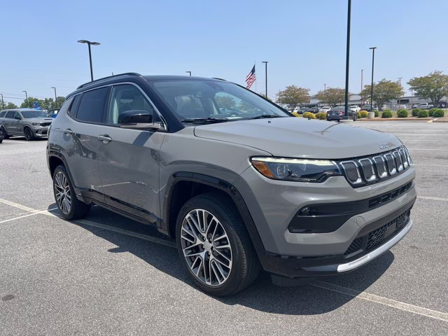 2022 Sting-Gray Clearcoat Jeep Compass Limited 4X4 SUV