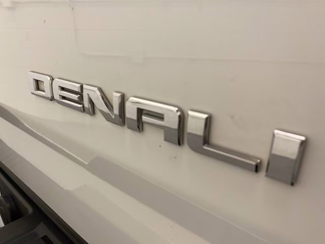 2020 Summit White GMC Canyon Denali 4X4 Truck