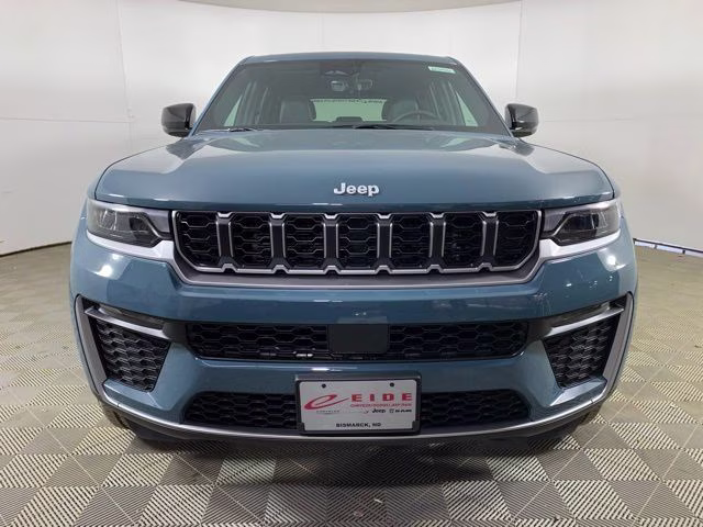 2026 Steel Blue Jeep Grand Cherokee Limited 4X4 SUV
