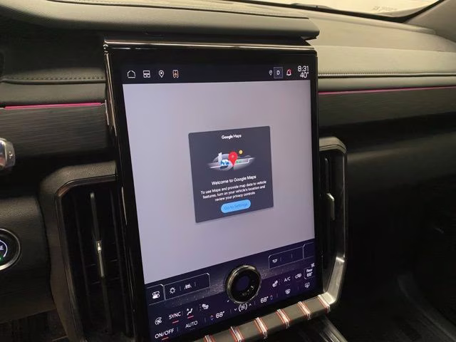 2024 White Frost Tricoat GMC Acadia AT4 AWD SUV