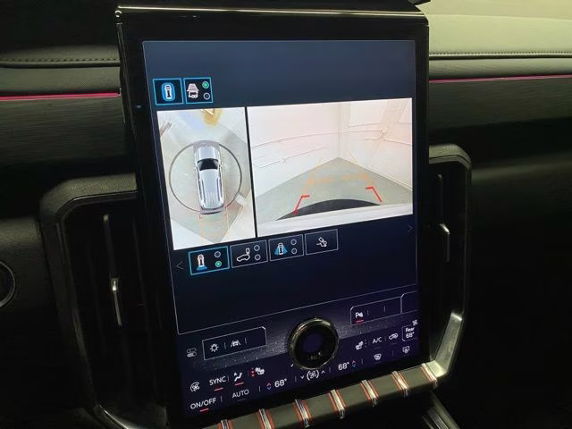 2024 White Frost Tricoat GMC Acadia AT4 AWD SUV