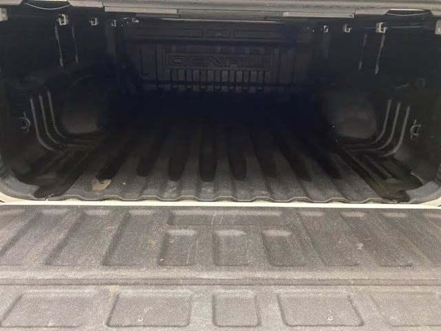 2020 Summit White GMC Canyon Denali 4X4 Truck