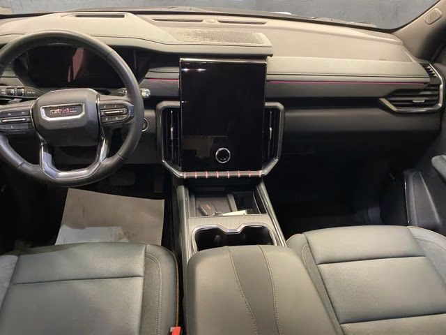 2024 White Frost Tricoat GMC Acadia AT4 AWD SUV