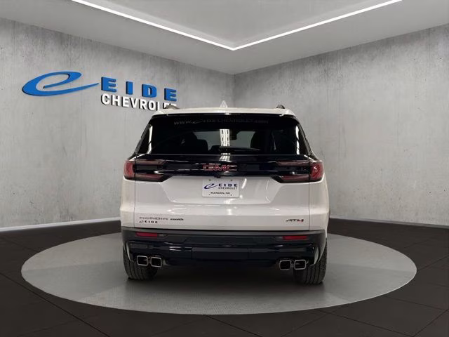 2024 White Frost Tricoat GMC Acadia AT4 AWD SUV