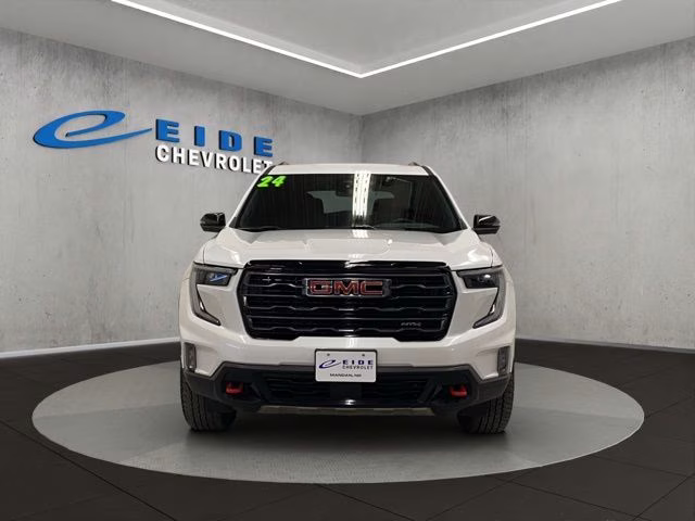 2024 White Frost Tricoat GMC Acadia AT4 AWD SUV
