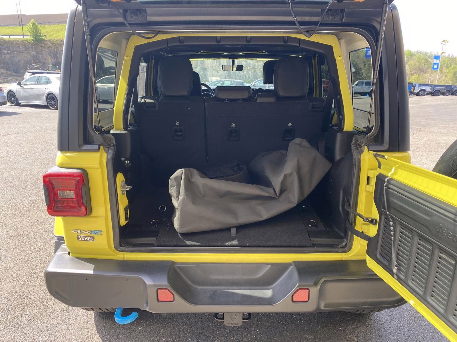 2023 High Velocity Clearcoat Jeep Wrangler 4xe Sahara 4X4 SUV