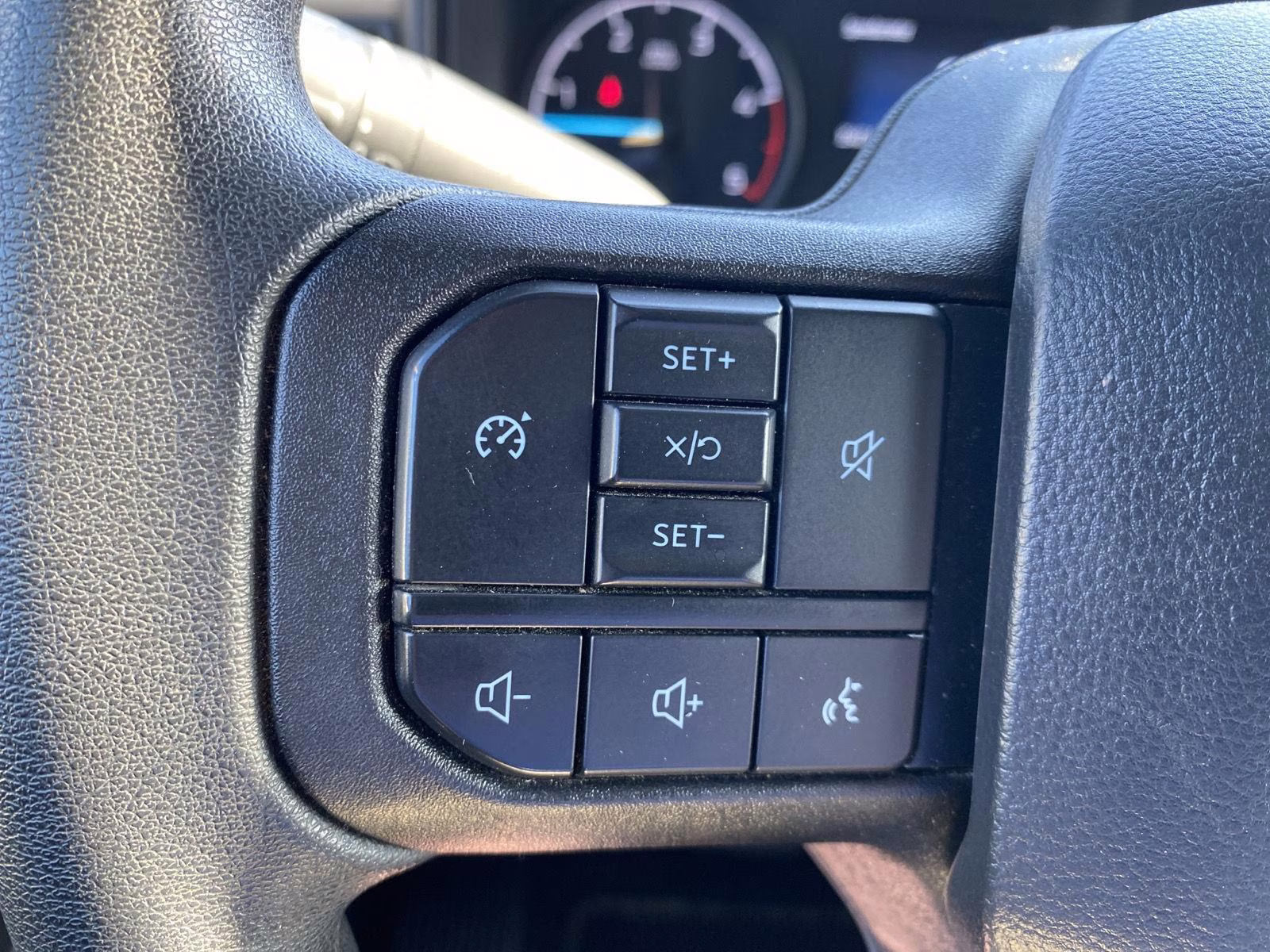 2025 Agate Black Ford Super Duty F-250 SRW XLT 4X4 Truck