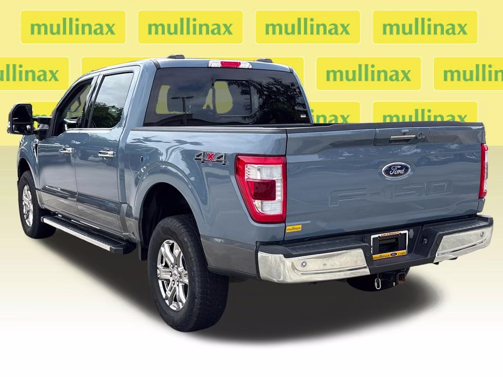2023 Azure Gray Metallic Tri-Coat Ford F-150 Lariat 4X4 Truck