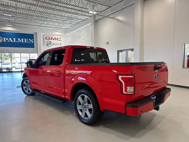 2017 Race Red Ford F-150 XLT 4X4 Truck