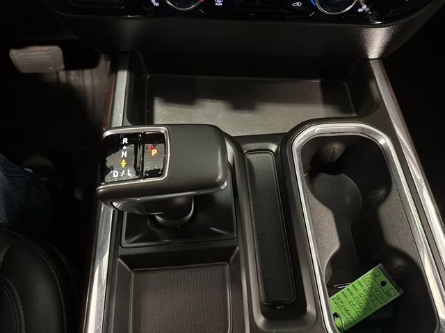 2023 Summit White GMC Sierra 1500 SLT 4X4 Truck