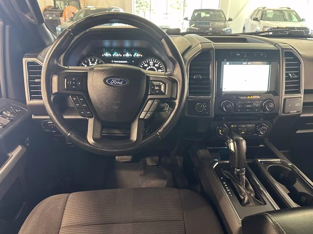2017 Race Red Ford F-150 XLT 4X4 Truck