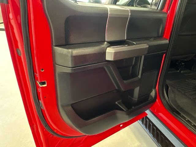 2017 Race Red Ford F-150 XLT 4X4 Truck