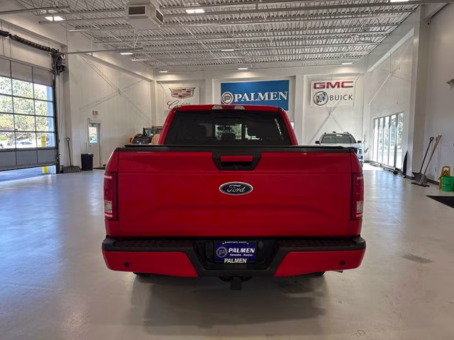 2017 Race Red Ford F-150 XLT 4X4 Truck