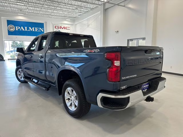 2019 Northsky Blue Metallic Chevrolet Silverado 1500 LT 4X4 Truck