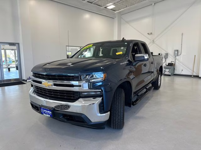 2019 Northsky Blue Metallic Chevrolet Silverado 1500 LT 4X4 Truck