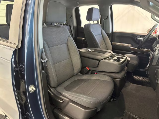 2019 Northsky Blue Metallic Chevrolet Silverado 1500 LT 4X4 Truck