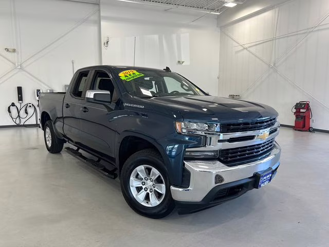 2019 Northsky Blue Metallic Chevrolet Silverado 1500 LT 4X4 Truck