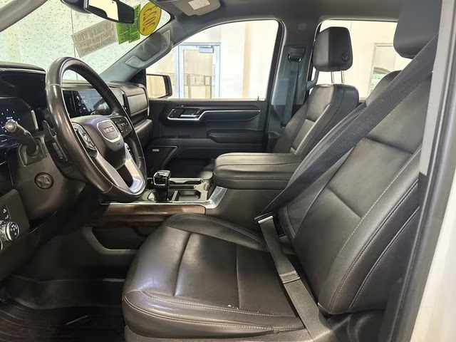 2023 Summit White GMC Sierra 1500 SLT 4X4 Truck