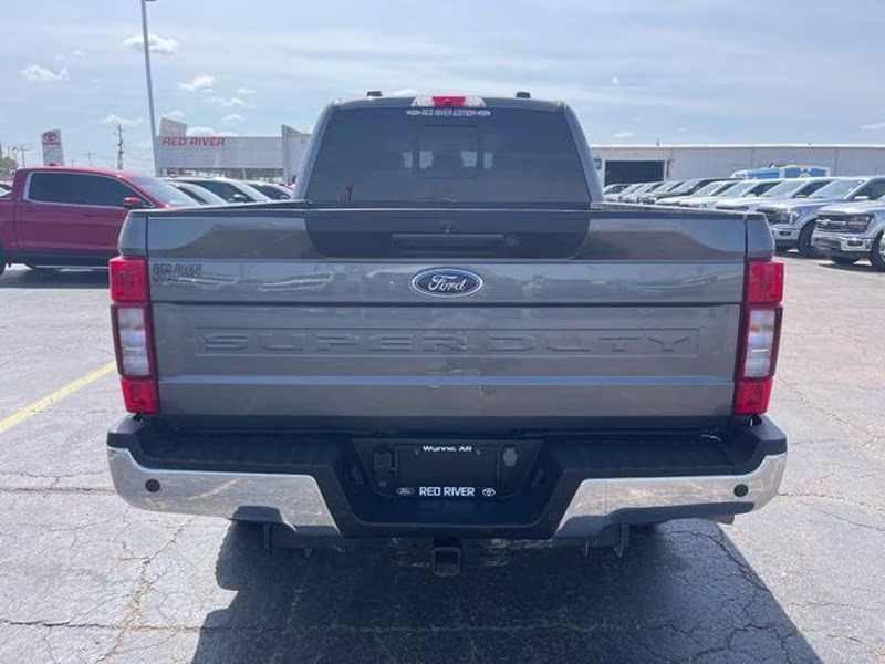 2022 Carbonized Gray Metallic Ford Super Duty F-250 SRW LARIAT 4X4 Truck