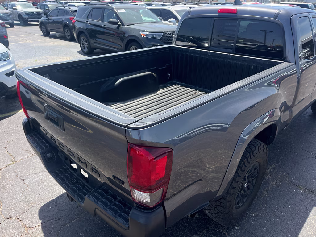 2022 Magnetic Gray Metallic Toyota Tacoma SR5 RWD Truck