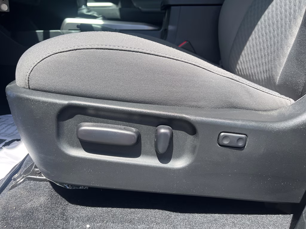 2022 Magnetic Gray Metallic Toyota Tacoma SR5 RWD Truck